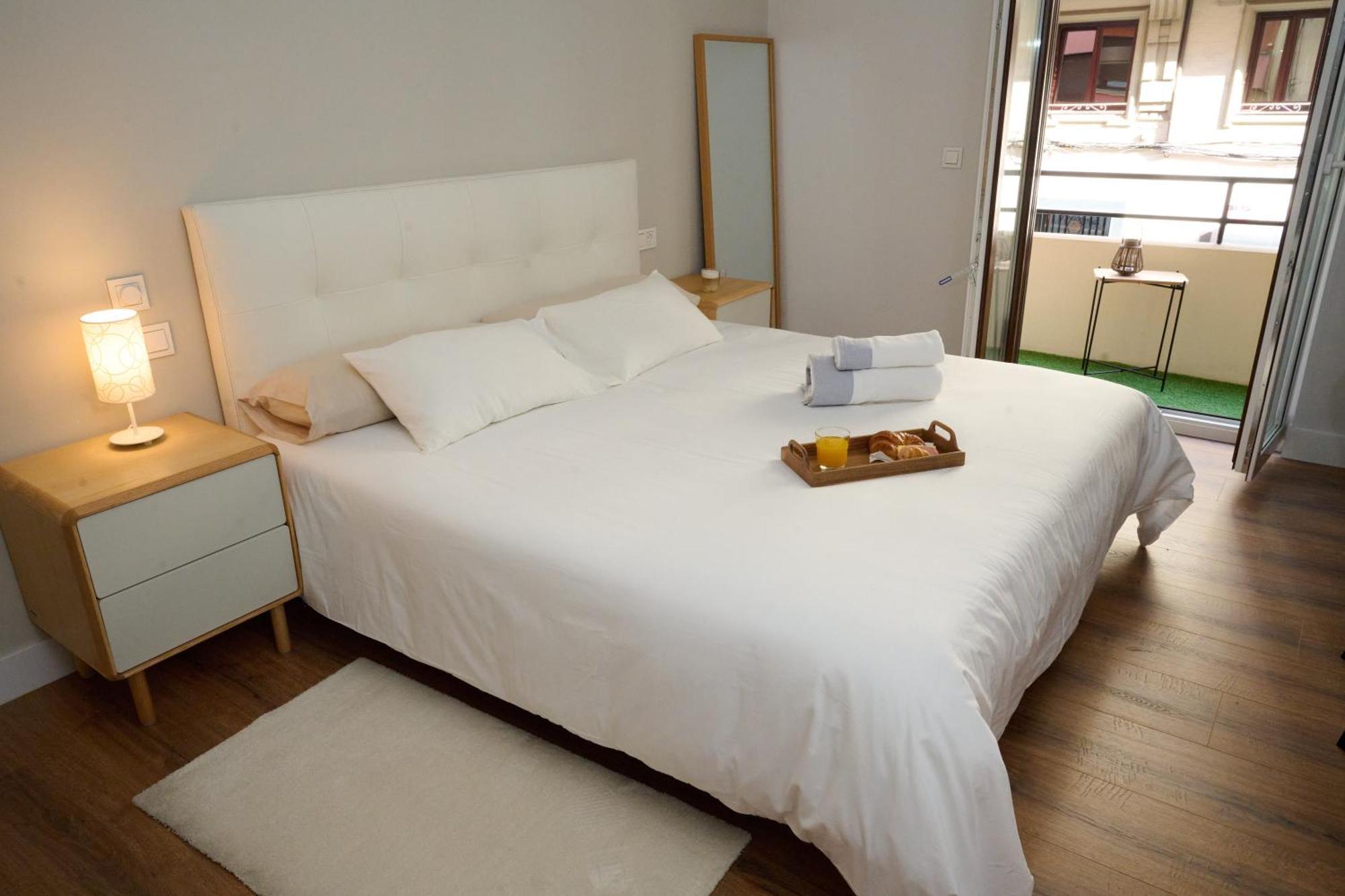 Apartamento Nuevo Lujoso Suites Centro Bilbao Wifi ,Parking Gratis Exteriör bild