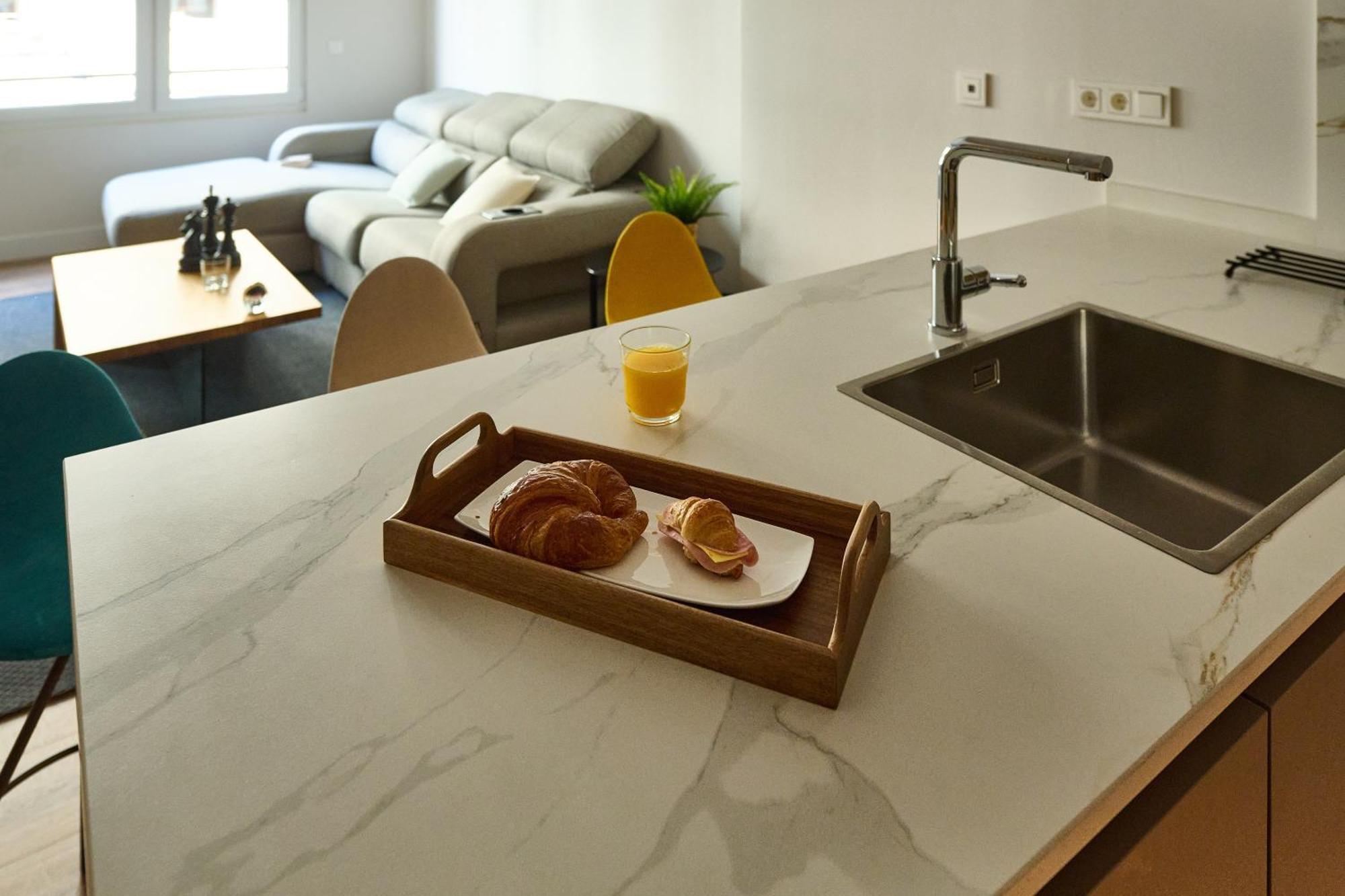 Apartamento Nuevo Lujoso Suites Centro Bilbao Wifi ,Parking Gratis Exteriör bild